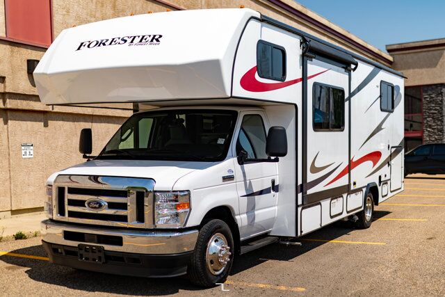 2022 Ford E-450 Forest River Forester 2651 Class C Red Deer AB