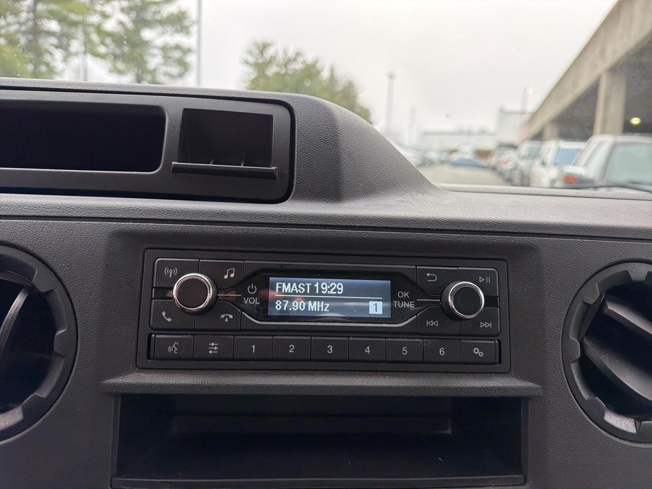 2022 Ford E-450SD Base Gaithersburg MD