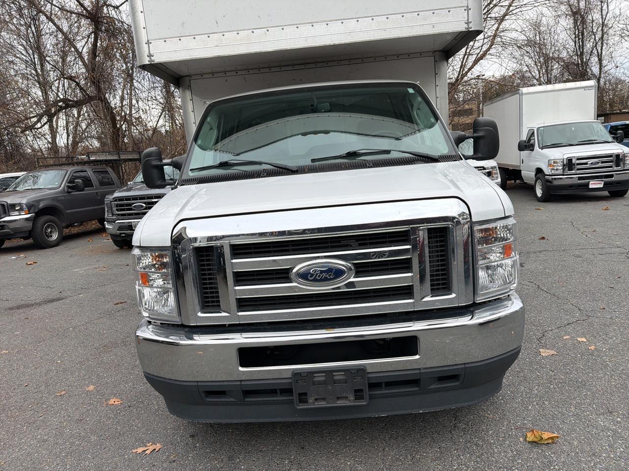 2022 Ford E-450SD Base Gaithersburg MD