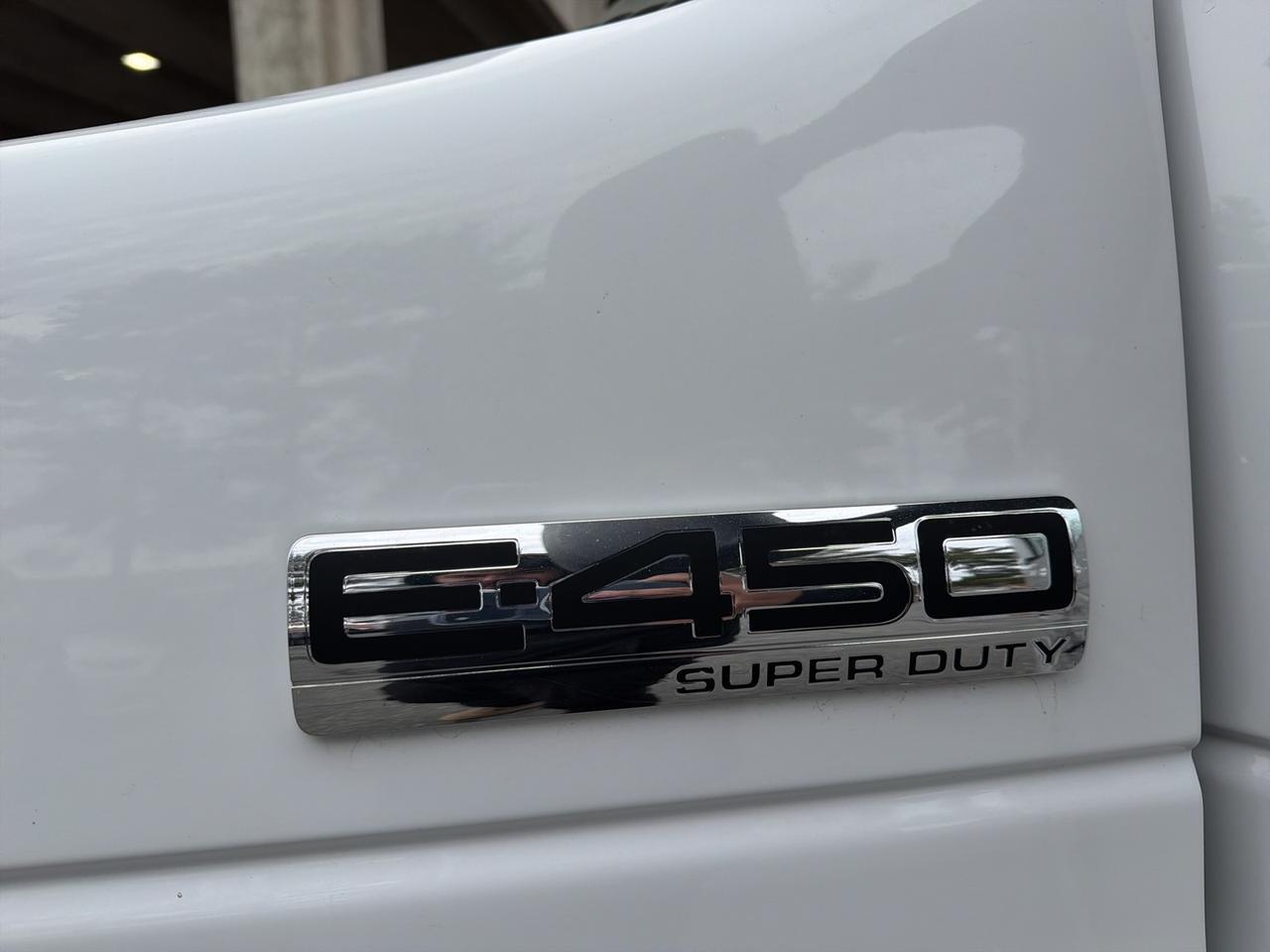 2022 Ford E-450SD Base Gaithersburg MD