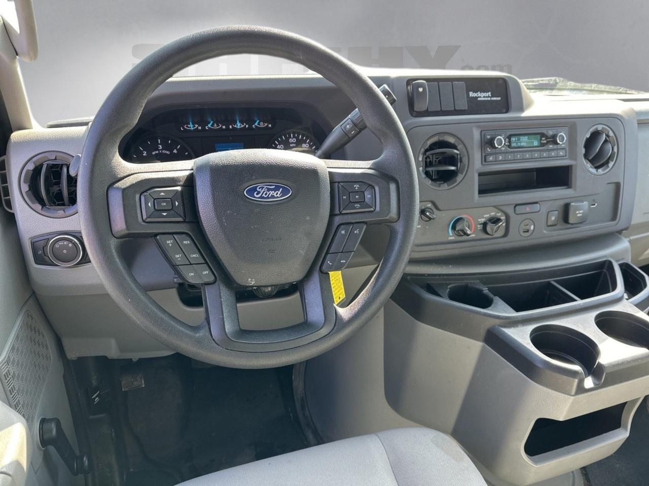 2022 Ford E-450SD Base Richmond VA