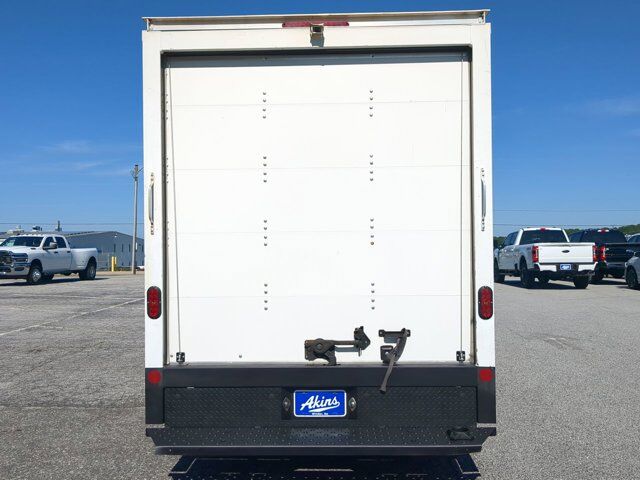 2022 Ford E-Series Cutaway Winder GA