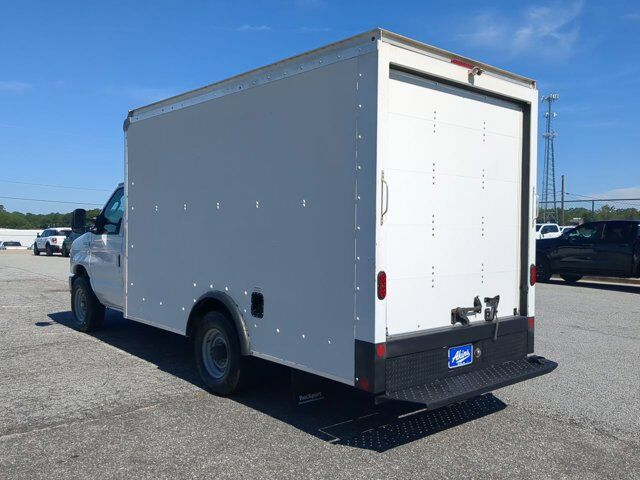 2022 Ford E-Series Cutaway Winder GA