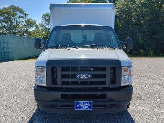 2022 Ford E-Series Cutaway Winder GA
