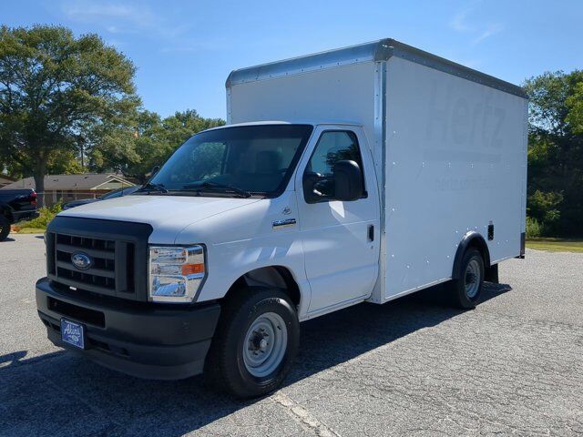 2022 Ford E-Series Cutaway Winder GA
