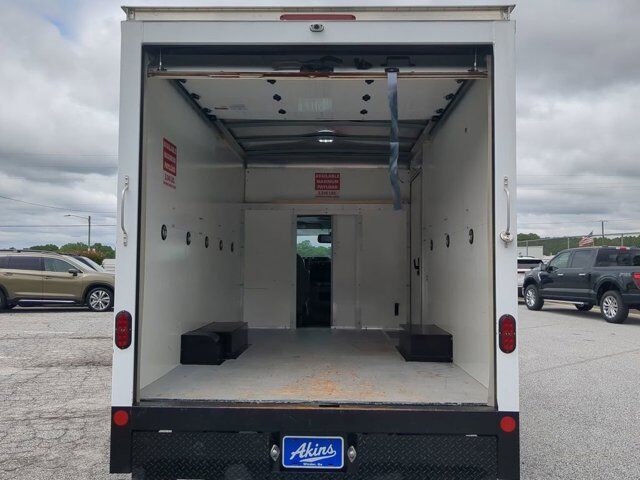 2022 Ford E-Series Cutaway Winder GA