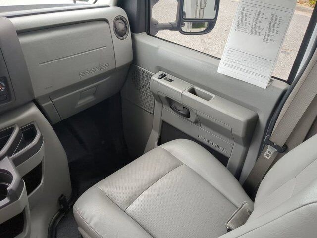 2022 Ford E-Series Cutaway Winder GA