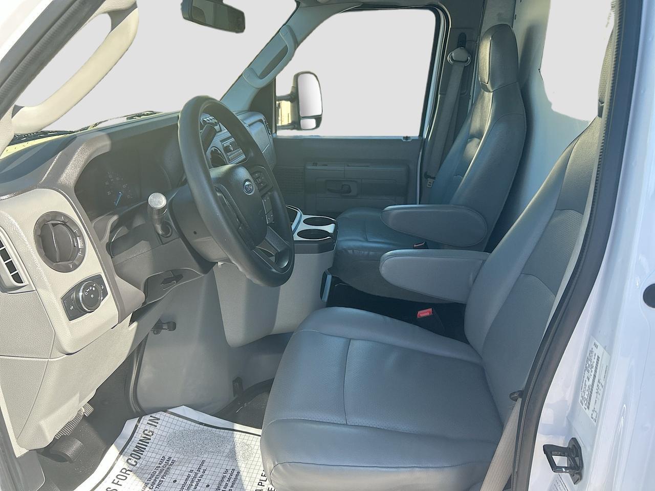 2022 Ford E-Series Cutaway E-350 DRW Venice FL