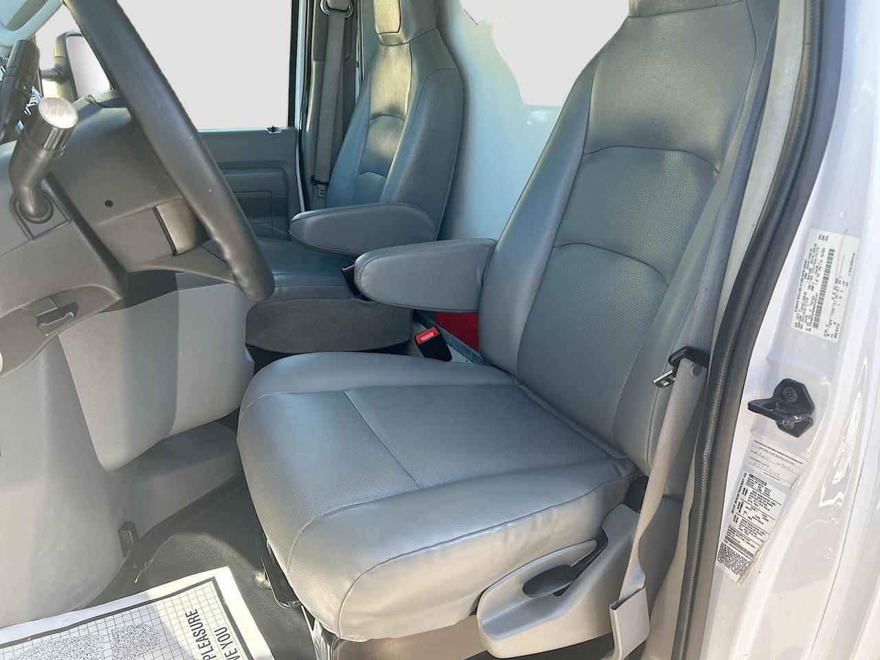 2022 Ford E-Series Cutaway E-350 DRW Venice FL