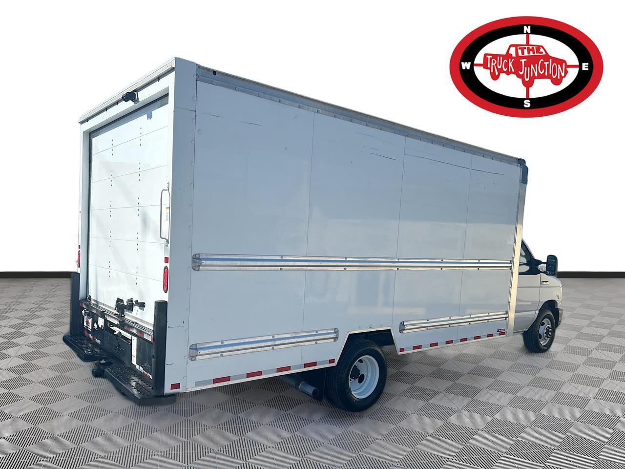 2022 Ford E-Series Cutaway E-350 DRW Venice FL