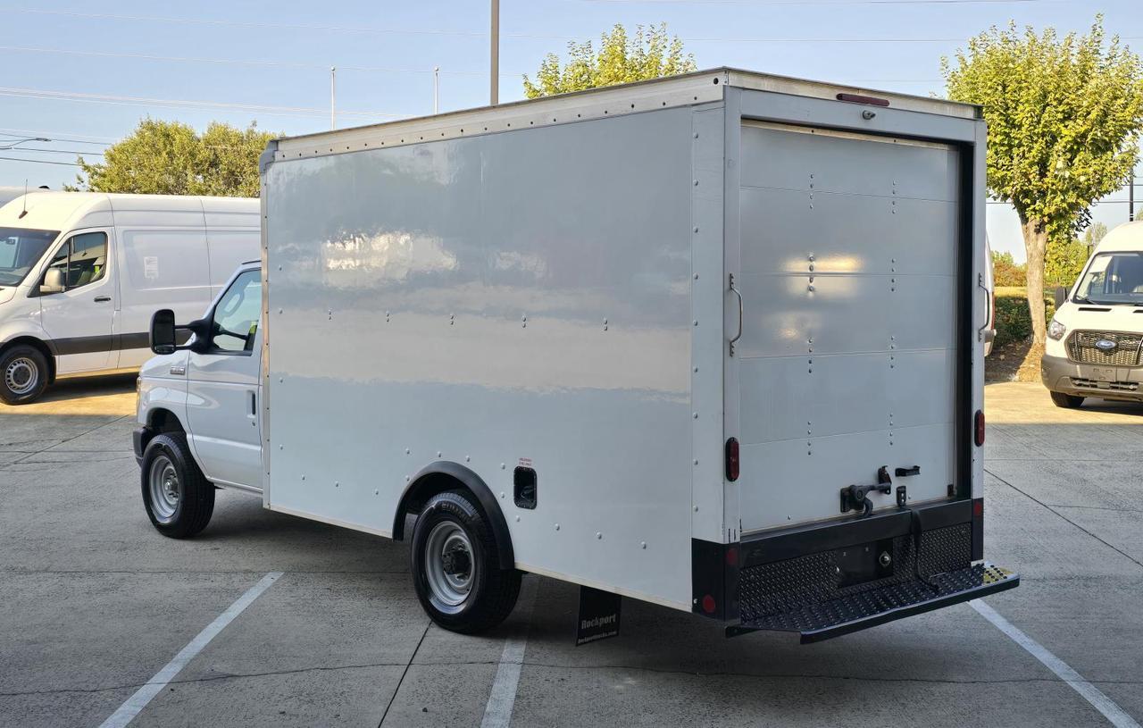 2022 Ford E-Series Cutaway E-350 SRW 12ft Box W/Side Door and Roll-Up Door Concord NC