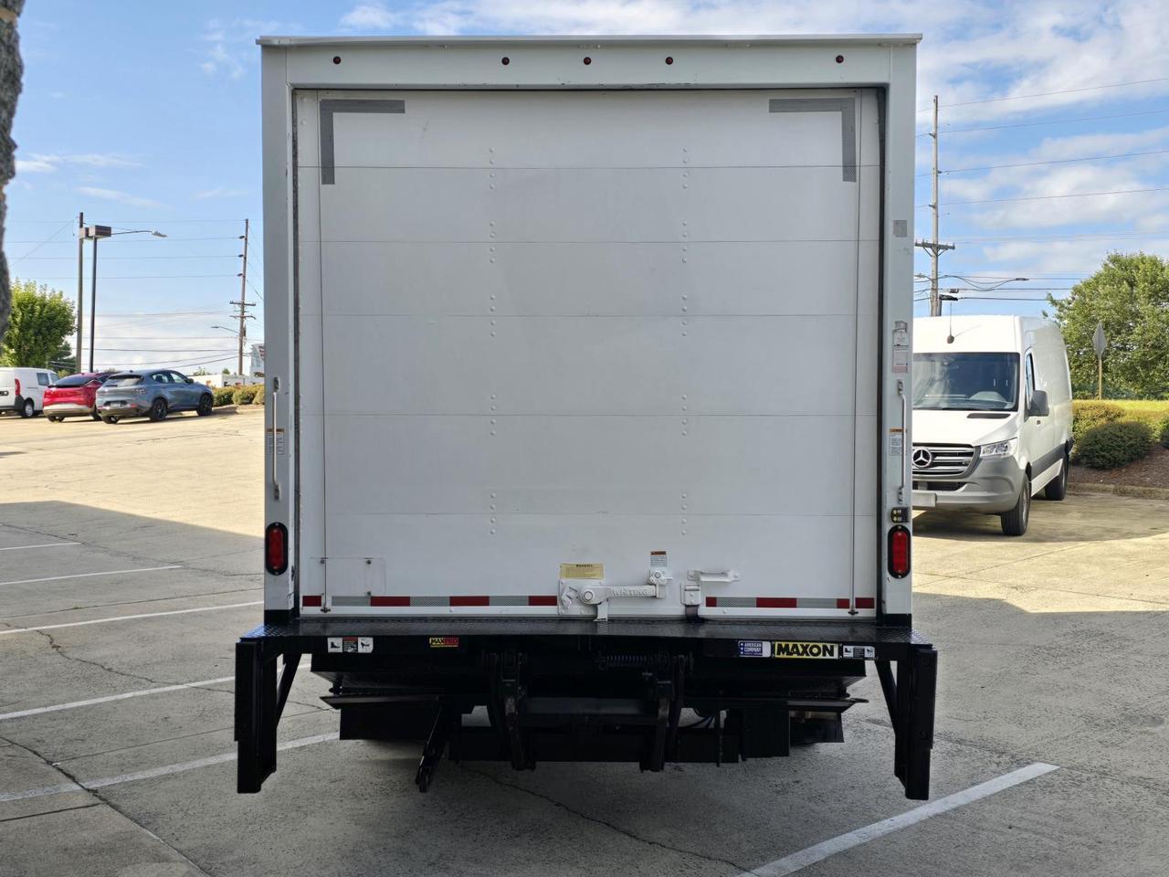 2022 Ford E-Series Cutaway E-450 16ft Box W/Roll-Up Door and Tuck-Under Liftgate Concord NC