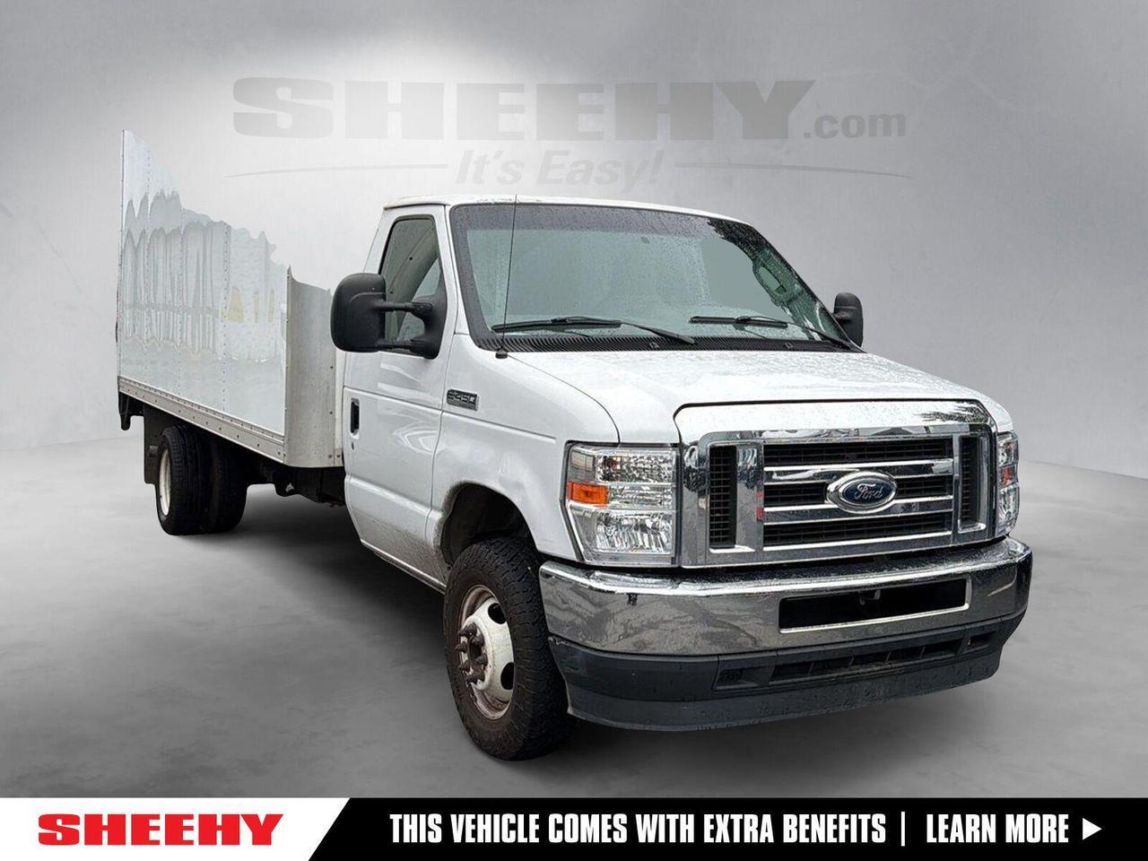 2022 Ford E-Series Cutaway E-450 DRW 158" WB