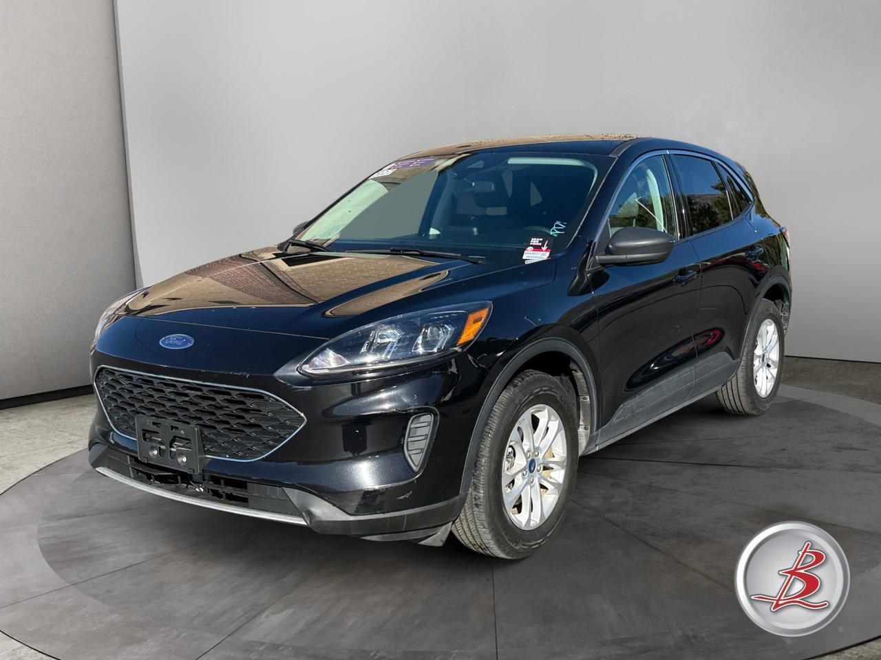 2022 Ford ESCAPE SE Hybrid