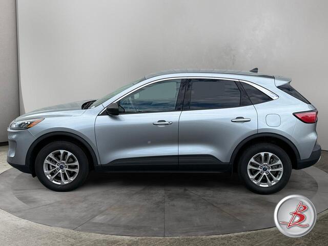 2022 Ford Escape SE photo 4