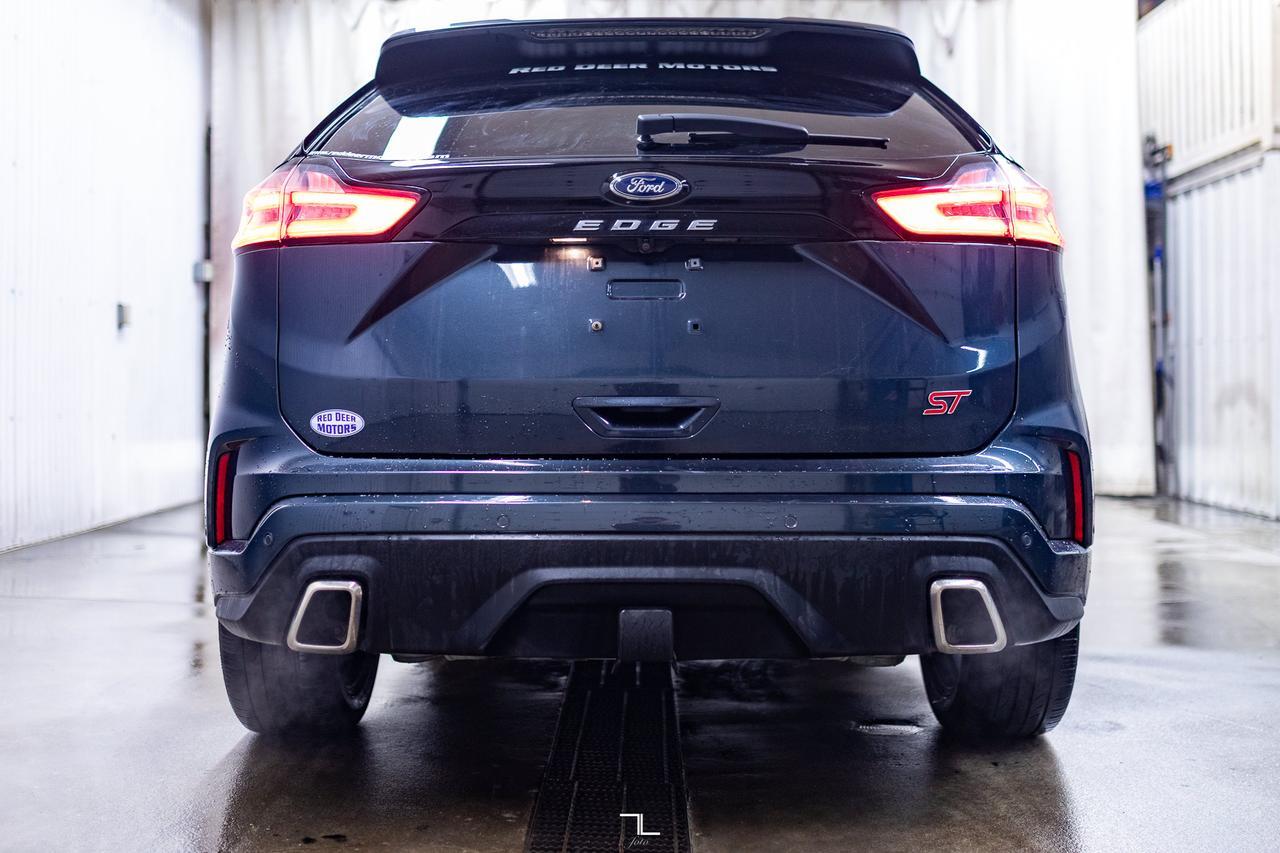 2022 Ford Edge AWD ST Leather Roof Nav BCam Red Deer AB