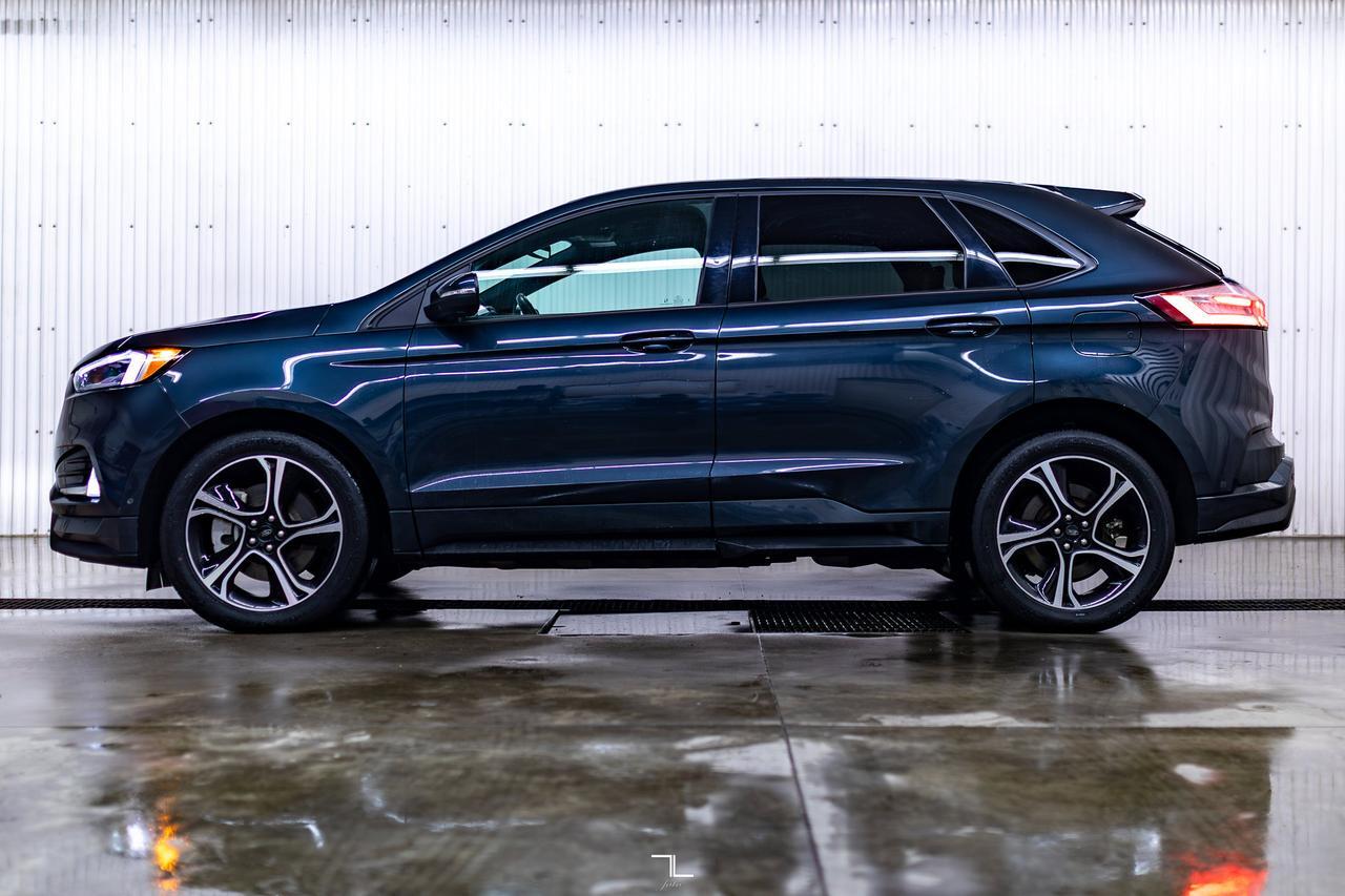 2022 Ford Edge AWD ST Leather Roof Nav BCam Red Deer AB