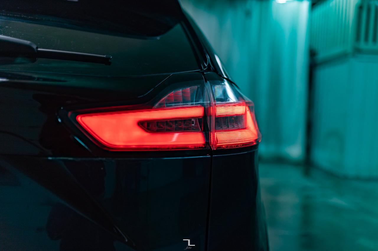 2022 Ford Edge AWD ST Leather Roof Nav BCam Red Deer AB