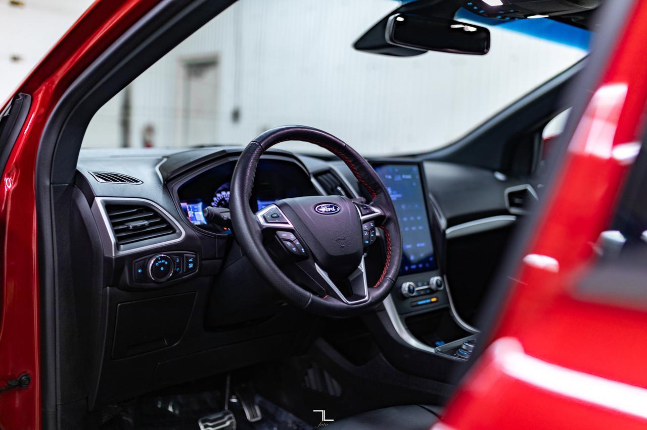 2022 Ford Edge AWD ST-Line Leather Roof Nav BCam Red Deer AB