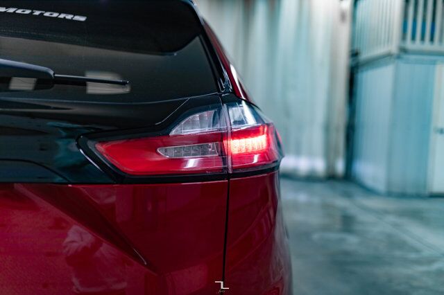 2022 Ford Edge AWD ST-Line Leather Roof Nav BCam Red Deer AB