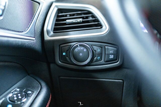 2022 Ford Edge AWD ST-Line Leather Roof Nav BCam Red Deer AB