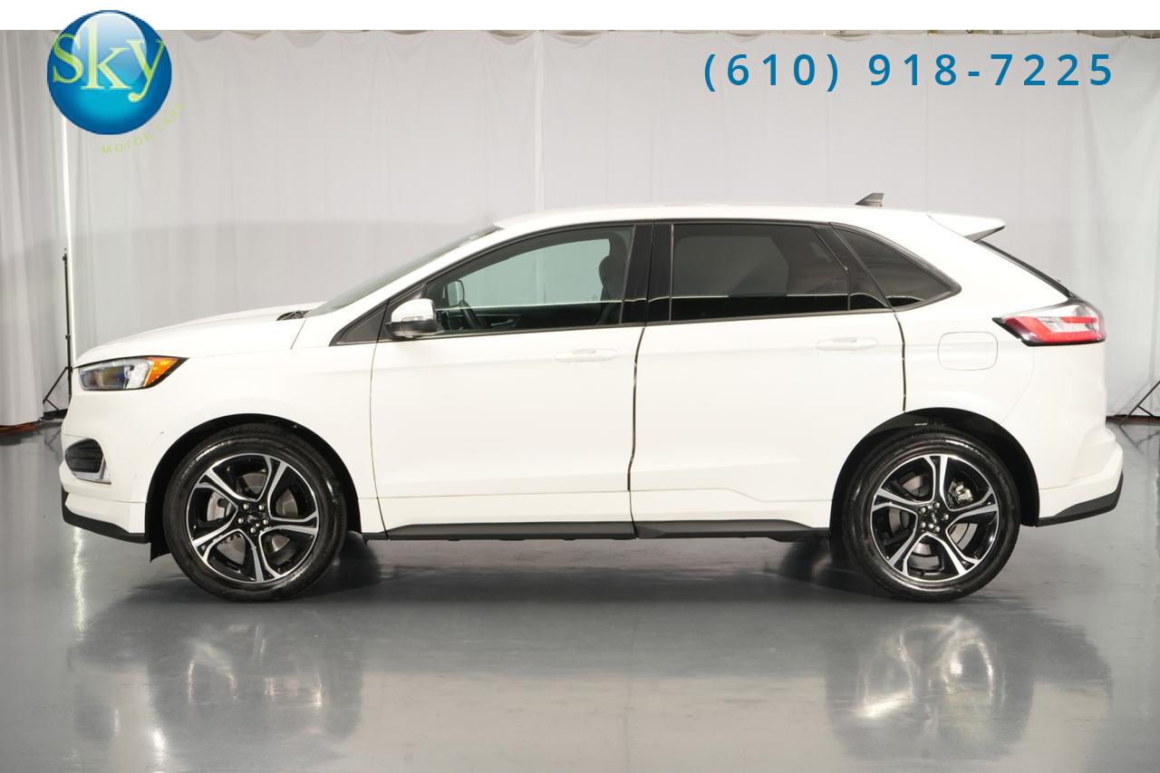 2022 Ford Edge AWD ST