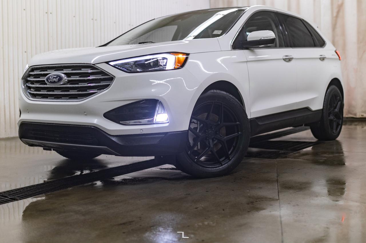 2022 Ford Edge AWD Titanium Leather Roof Nav BCam Red Deer AB