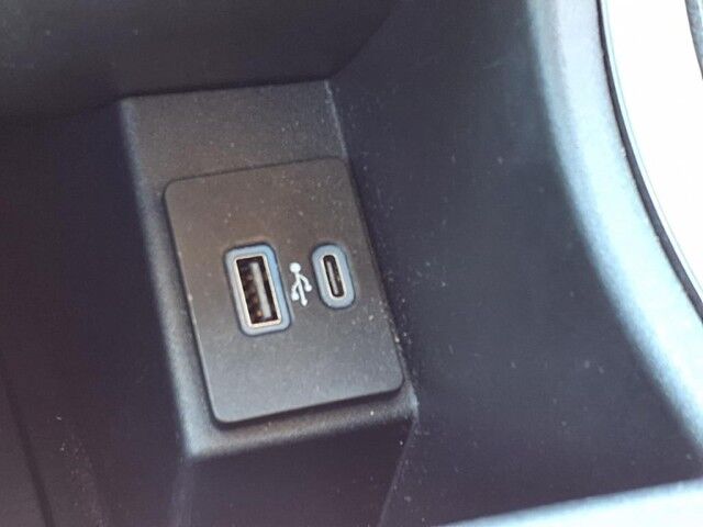 2022 Ford Edge SE  TX