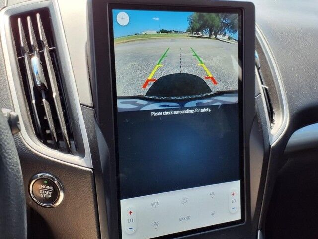 2022 Ford Edge SE  TX