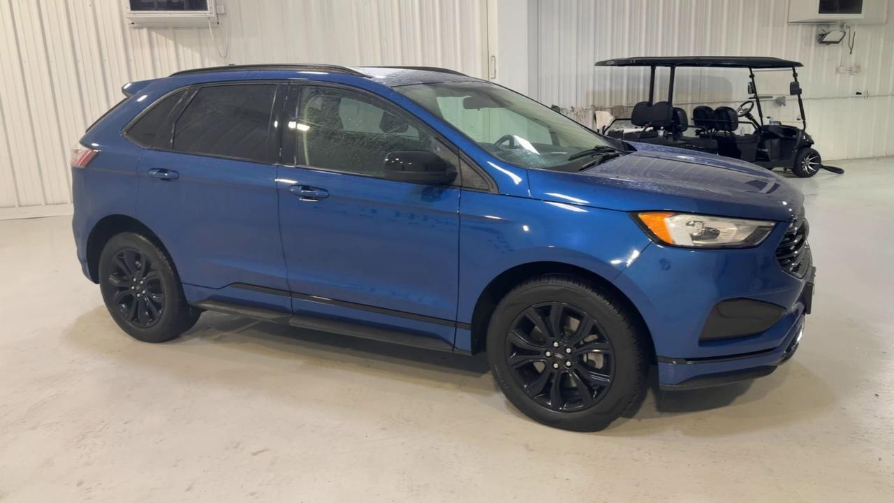 2022 Ford Edge SE