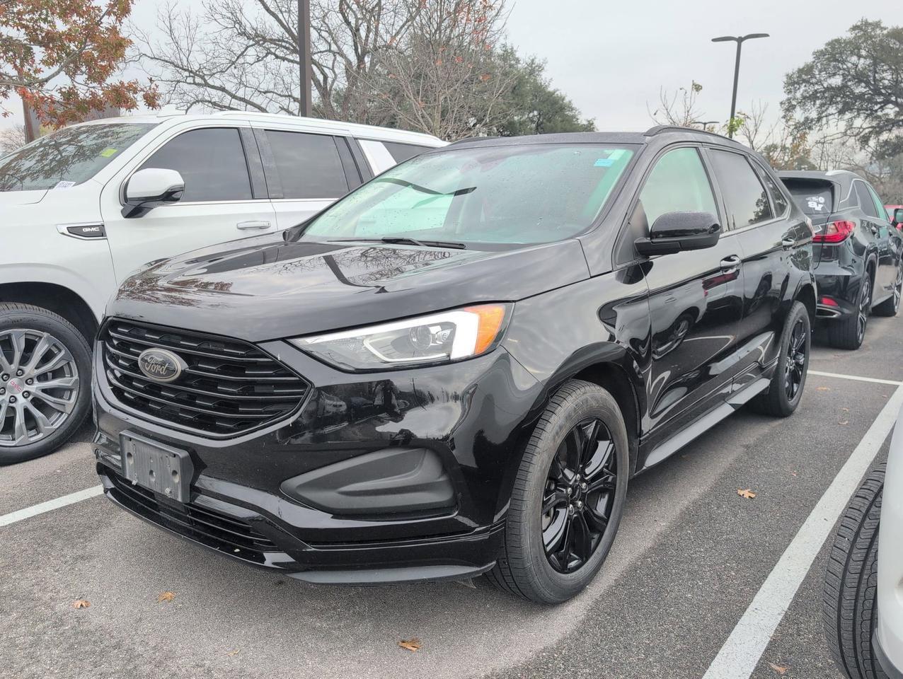 2022 Ford Edge SE