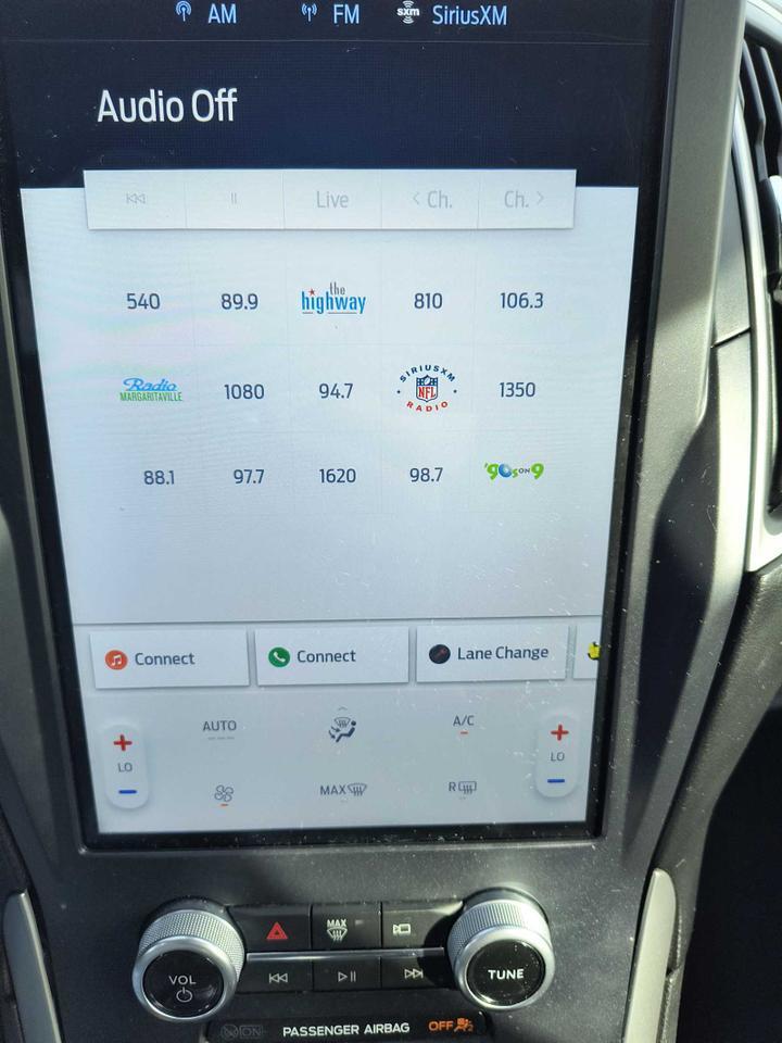 2022 Ford Edge SE Medford MA