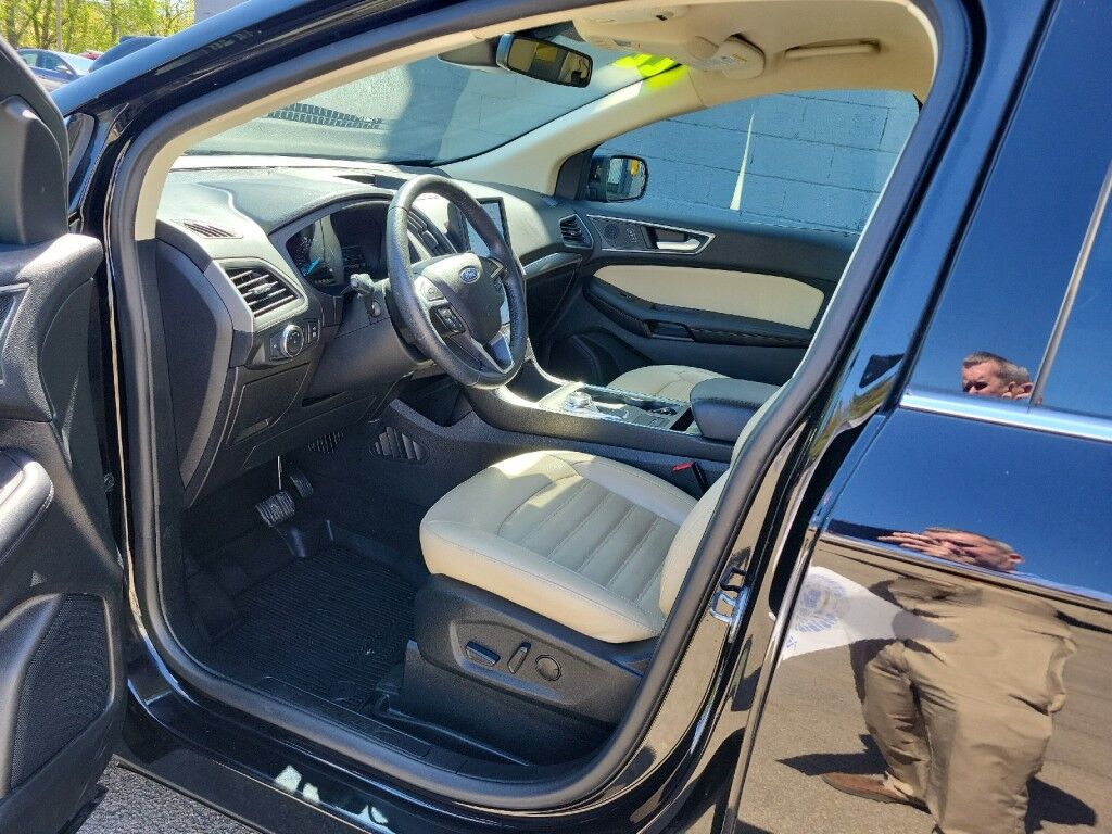 2022 Ford Edge SEL Owego NY