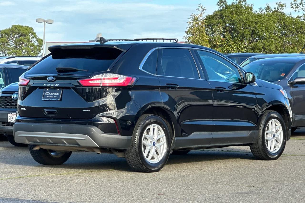 2022 Ford Edge SEL