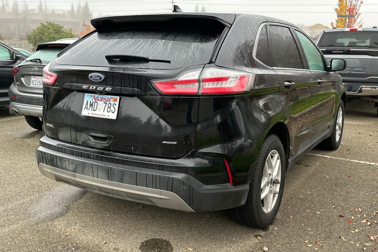 2022 Ford Edge SEL