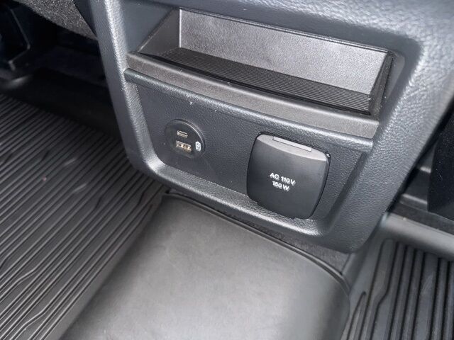 2022 Ford Edge SEL West Burlington IA