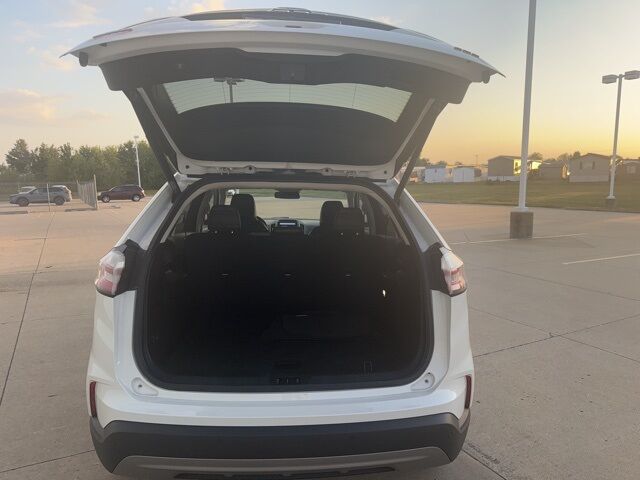 2022 Ford Edge SEL West Burlington IA