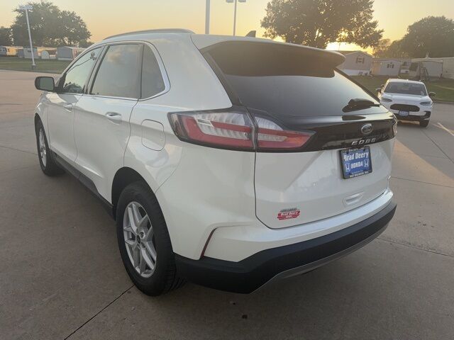 2022 Ford Edge SEL West Burlington IA