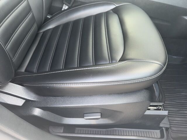 2022 Ford Edge SEL West Burlington IA