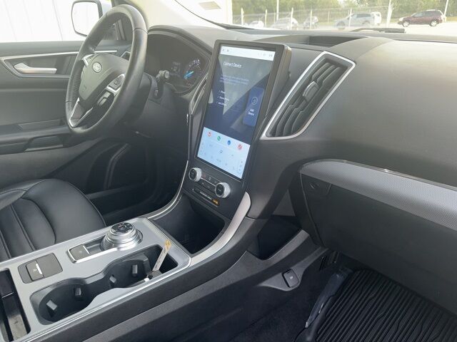 2022 Ford Edge SEL West Burlington IA