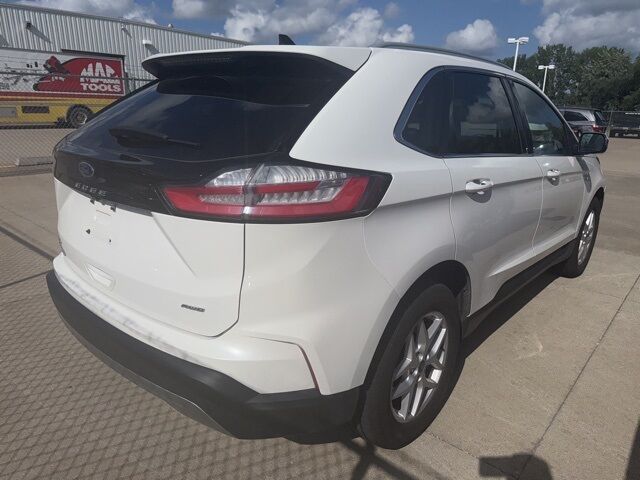 2022 Ford Edge SEL West Burlington IA