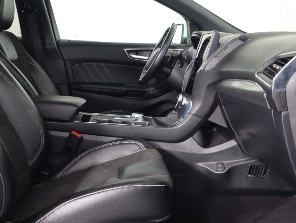 2022 Ford Edge ST AWD w/Panoramic Roof/Adaptive Cruise Maumee OH