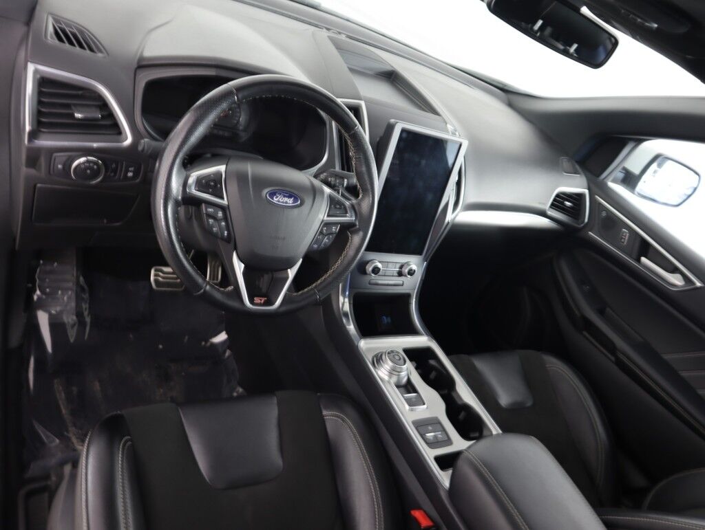 2022 Ford Edge ST AWD w/Panoramic Roof/Adaptive Cruise Maumee OH