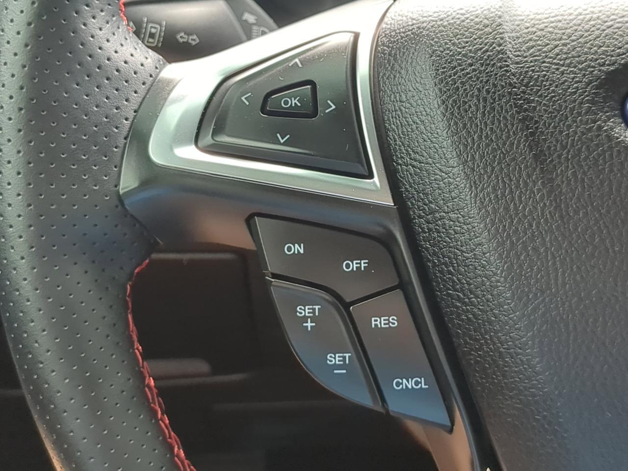 2022 Ford Edge ST-Line Appleton WI