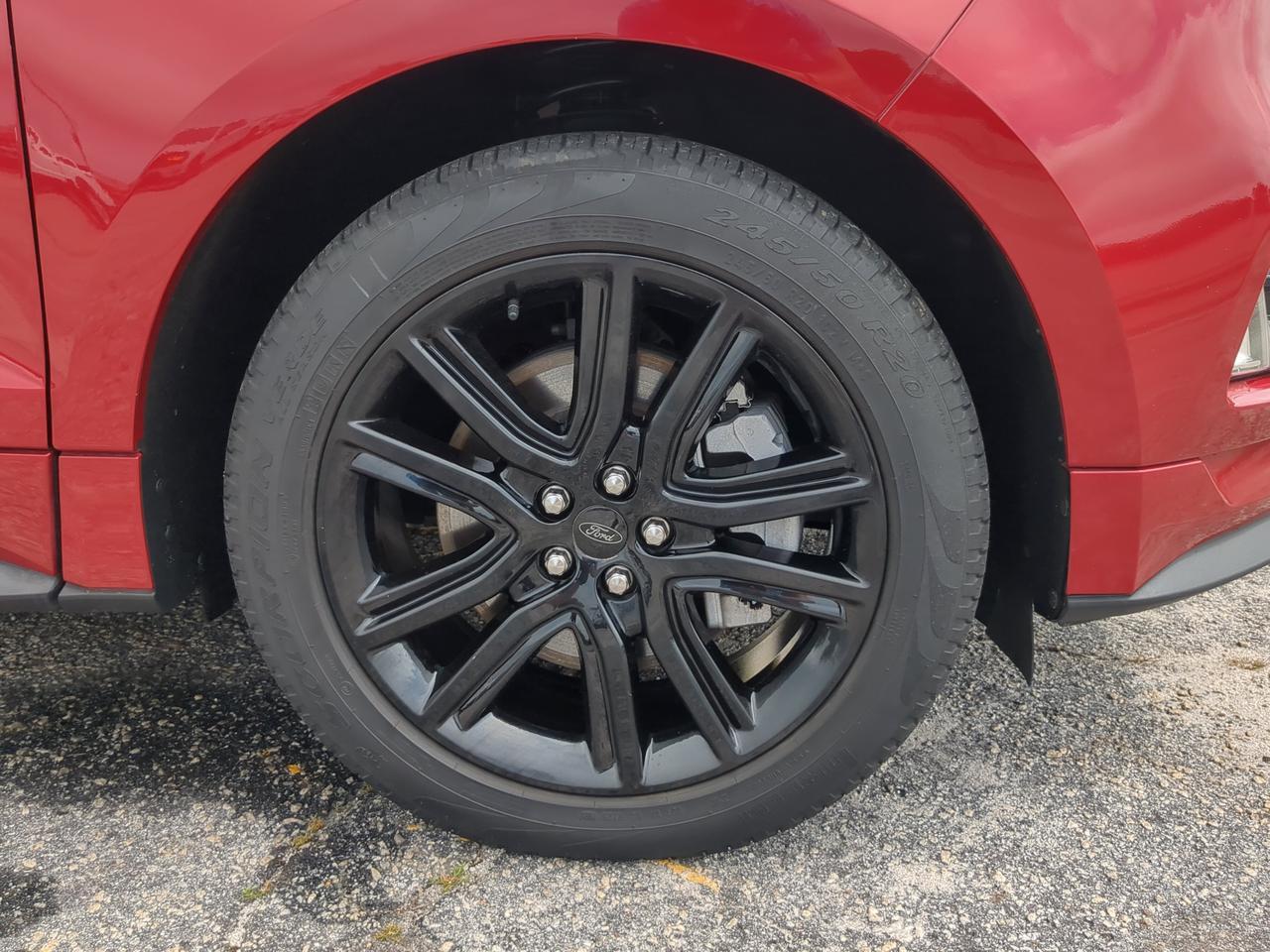 2022 Ford Edge ST-Line Appleton WI