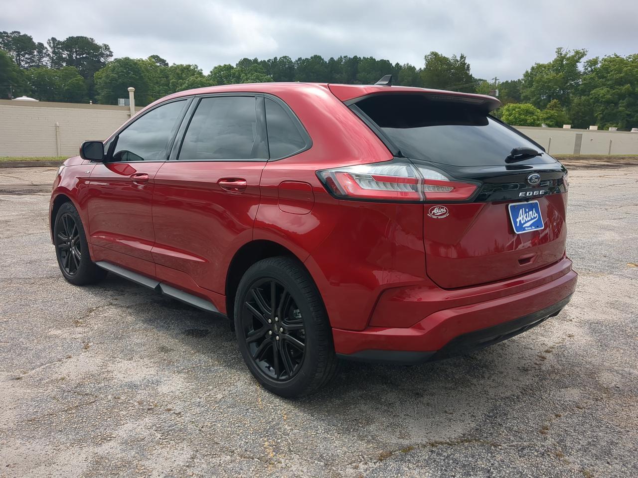 2022 Ford Edge ST-Line Appleton WI