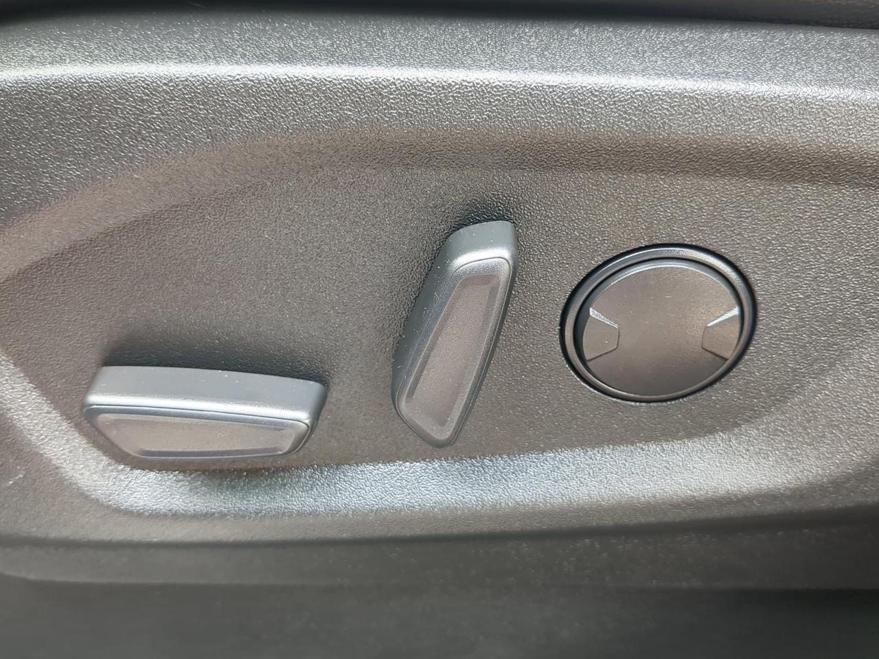 2022 Ford Edge ST-Line Appleton WI