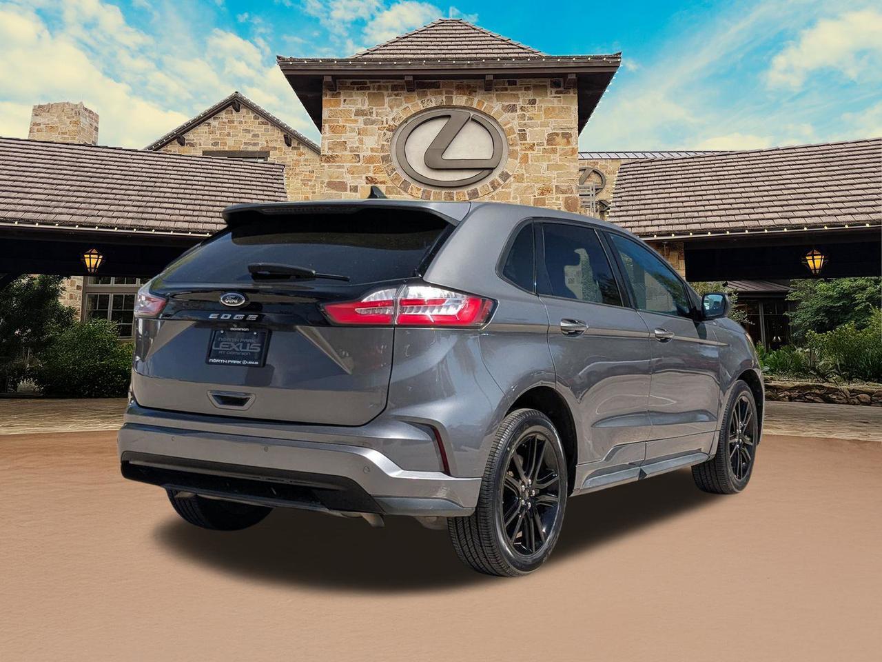 2022 Ford Edge ST Line