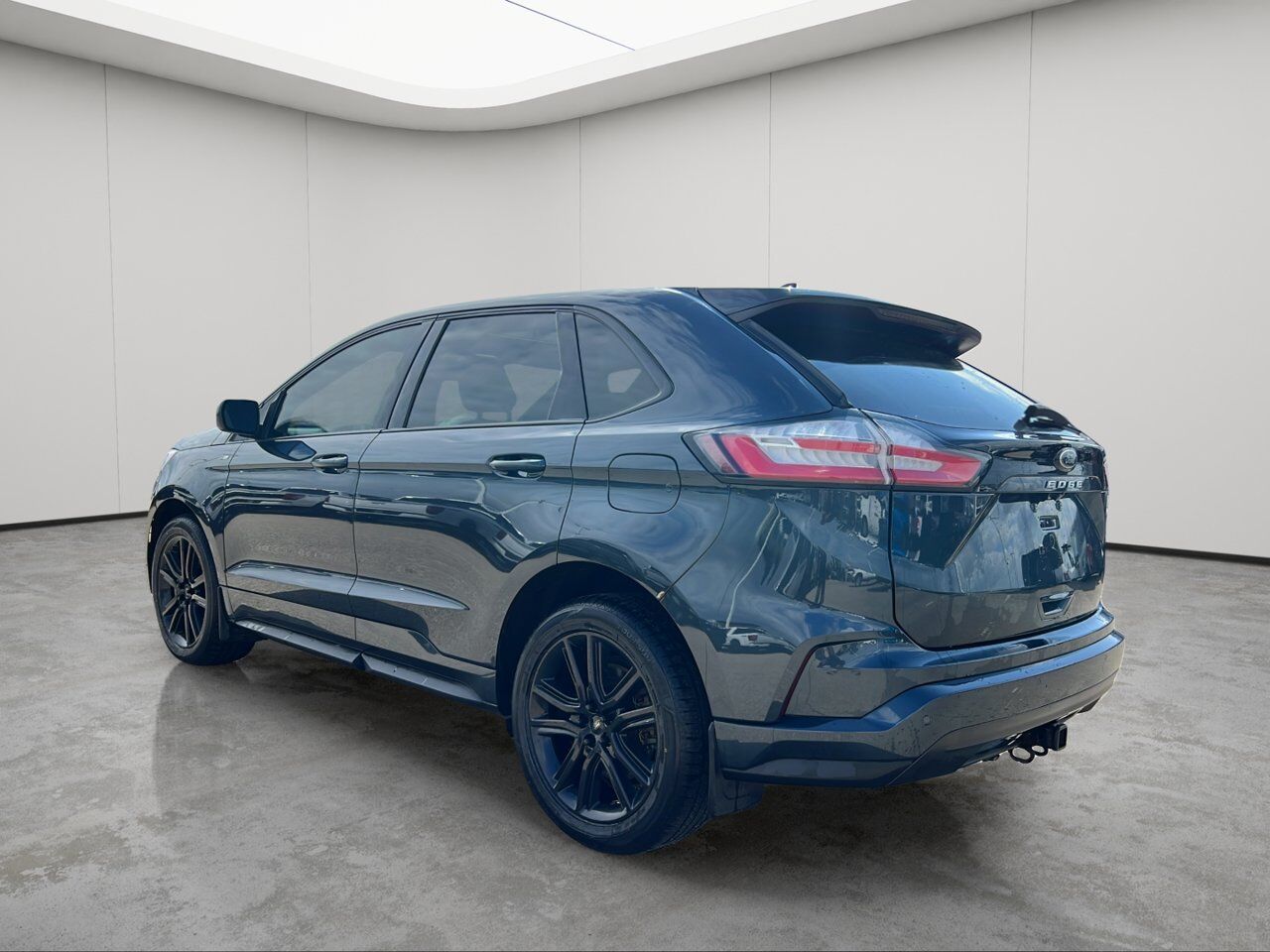 2022 Ford Edge ST Line