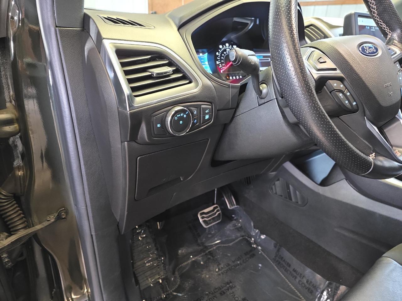 2022 Ford Edge ST Sand Lake NY